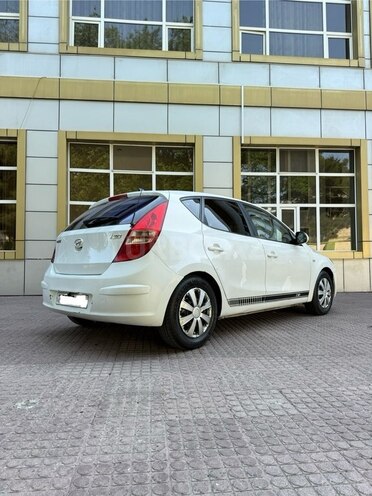 Hyundai i30-9