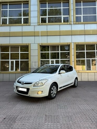 Hyundai i30-3