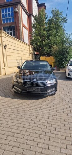 Skoda Superb 2022, 107,000 km - 1.4 л - Bakı
