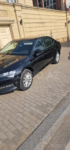 Skoda Superb 2022, 107,000 km - 1.4 л - Bakı