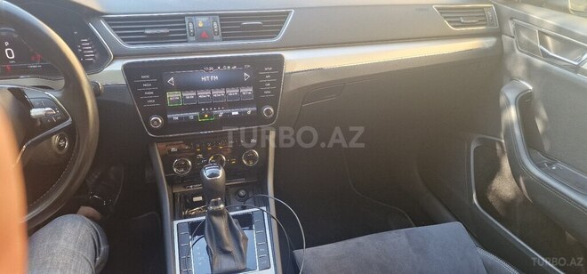 Skoda Superb 2022, 107,000 km - 1.4 л - Bakı