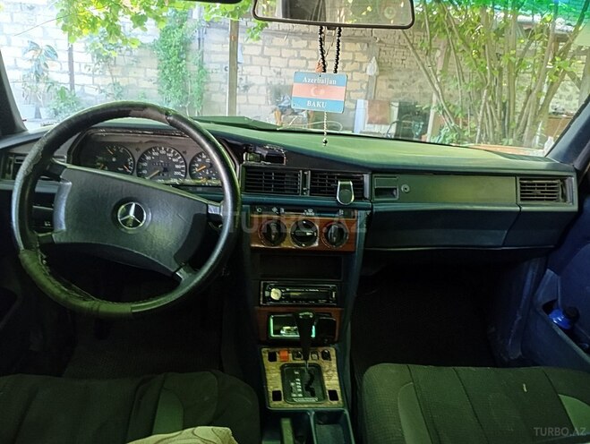 Mercedes 190 1992, 400,000 km - 2.0 l - Oğuz