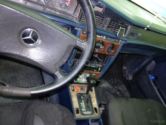 Mercedes 190 1992, 400,000 km - 2.0 l - Oğuz