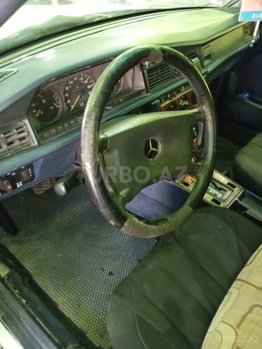 Mercedes 190 1992, 400,000 km - 2.0 l - Oğuz