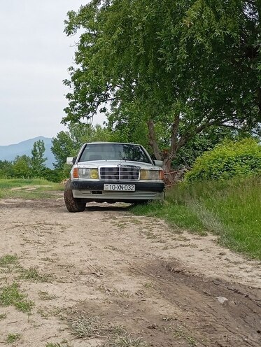 Mercedes 190 1992, 400,000 km - 2.0 l - Oğuz