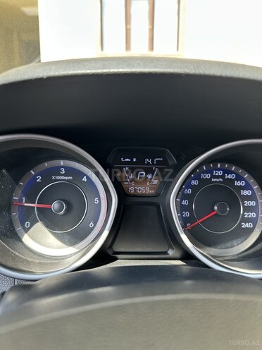 Hyundai Avante 2014, 197,059 km - 1.6 л - Bakı