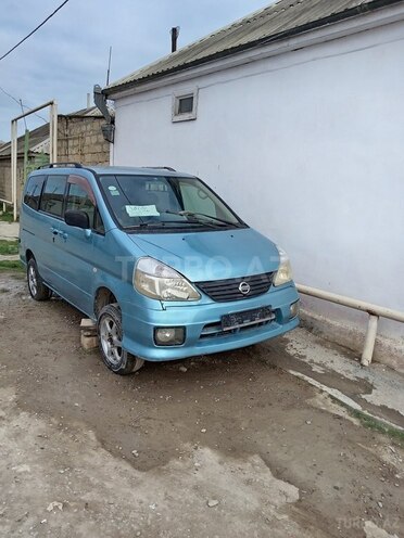 Nissan Serena 2002, 135,000 km - 2.0 l - Bakı