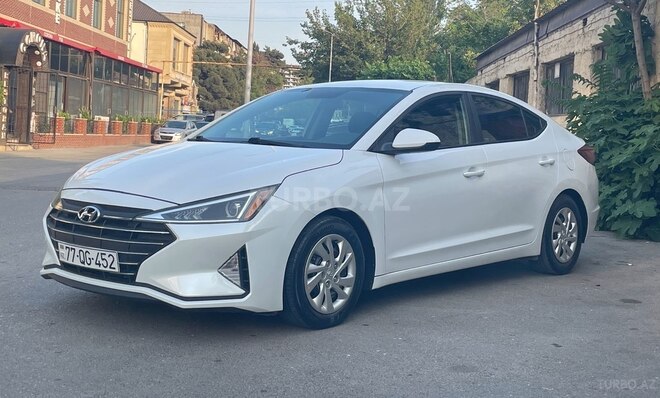 Hyundai Elantra 2019, 89,700 km - 2.0 l - Bakı
