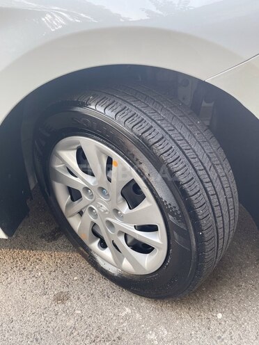 Hyundai Elantra 2019, 89,700 km - 2.0 l - Bakı