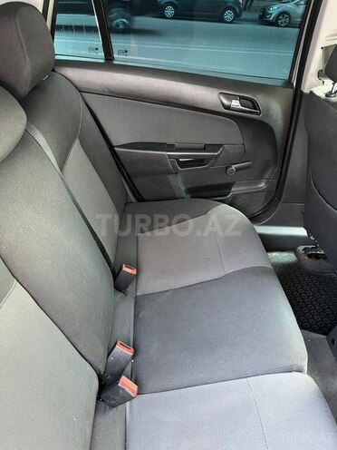 Opel Astra 2006, 250,000 km - 1.4 l - Bakı