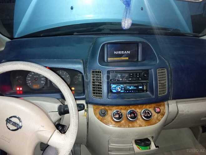 Nissan Serena 2002, 135,000 km - 2.0 l - Bakı