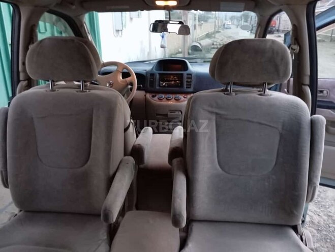 Nissan Serena 2002, 135,000 km - 2.0 l - Bakı
