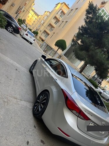 Hyundai Avante 2014, 245,000 km - 1.6 л - Bakı