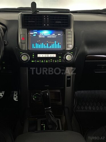 Toyota Land Cruiser Prado 2010, 284,000 km - 2.7 л - Bakı