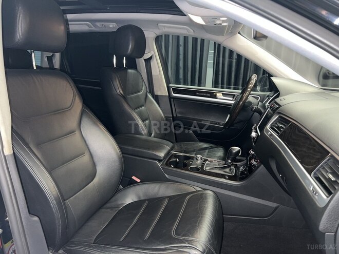 Volkswagen Touareg 2010, 195,000 km - 3.6 л - Bakı