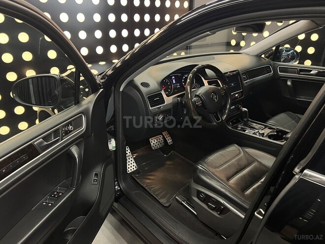 Volkswagen Touareg 2010, 195,000 km - 3.6 л - Bakı