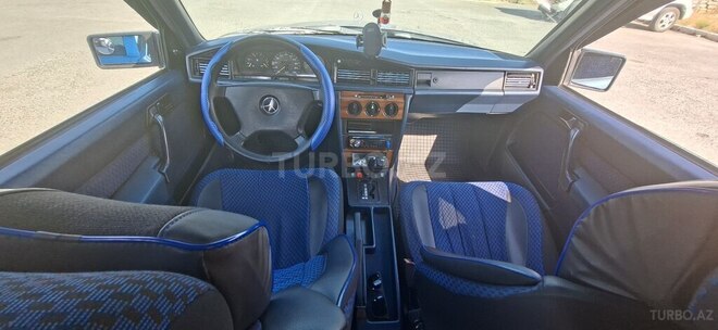 Mercedes 190 1992, 290,134 km - 2.0 л - Bakı