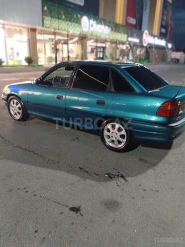 Opel Astra 1994, 339,000 km - 1.6 l - Bakı