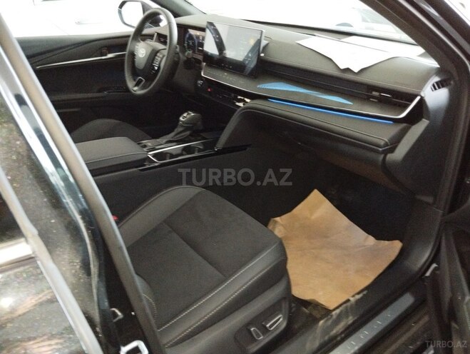 Toyota Camry-7