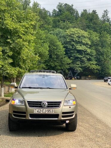Volkswagen Touareg 2005, 274,000 km - 4.2 l - Lənkəran