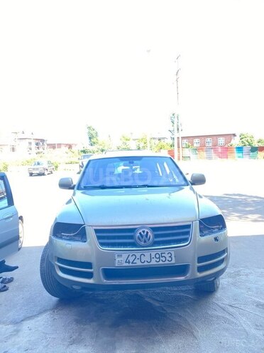 Volkswagen Touareg 2005, 274,000 km - 4.2 l - Lənkəran