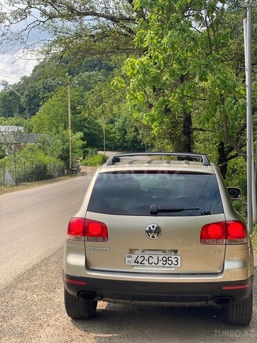 Volkswagen Touareg 2005, 274,000 km - 4.2 l - Lənkəran