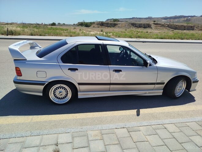BMW 320 1998, 270,000 km - 2.0 l - Bakı