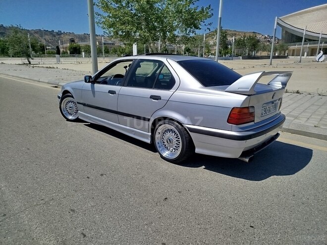 BMW 320 1998, 270,000 km - 2.0 l - Bakı