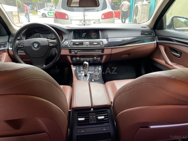 BMW 520-9
