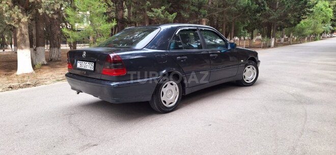 Mercedes C 180 2000, 390,000 km - 1.8 л - Sumqayıt