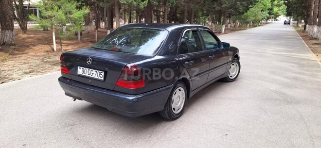 Mercedes C 180 2000, 390,000 km - 1.8 л - Sumqayıt