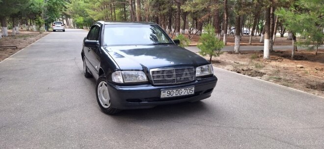 Mercedes C 180 2000, 390,000 km - 1.8 л - Sumqayıt
