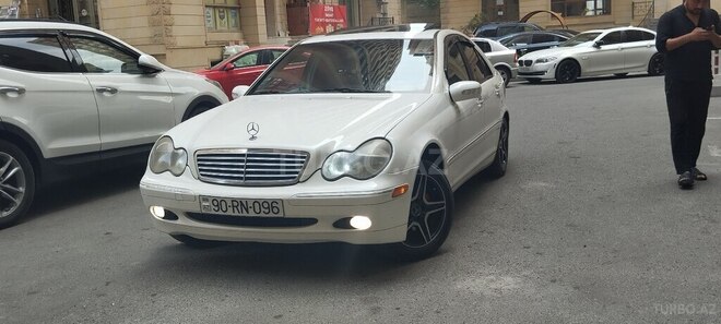 Mercedes C 240 2002, 365,961 km - 2.4 л - Bakı
