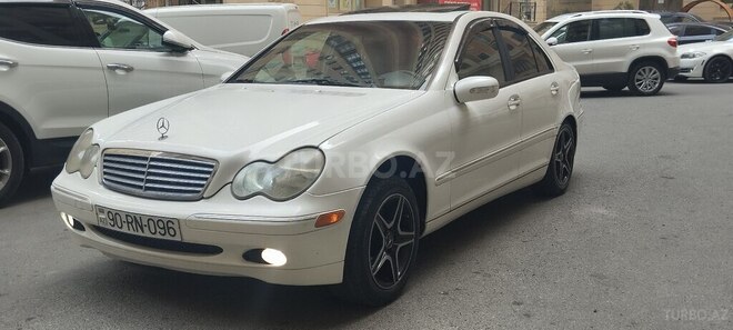 Mercedes C 240 2002, 365,961 km - 2.4 л - Bakı