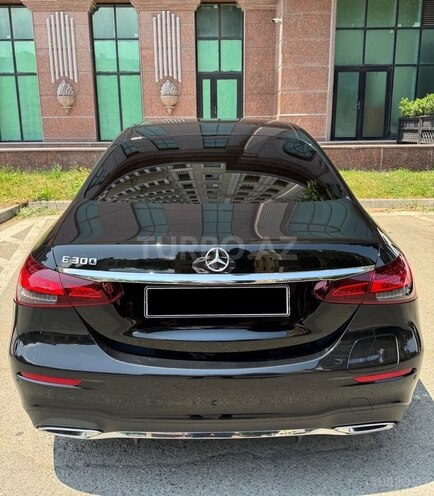 Mercedes E 300 de-7