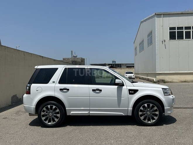 Land Rover Freelander 2013, 102,000 km - 2.0 л - Bakı