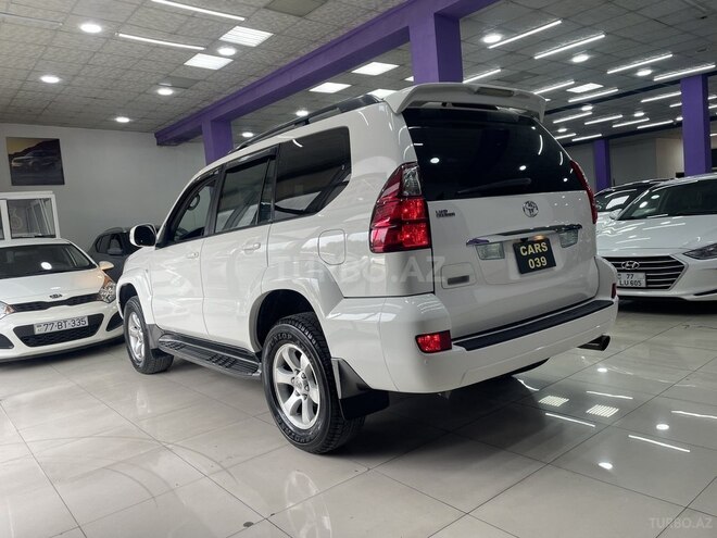 Toyota Land Cruiser Prado-13