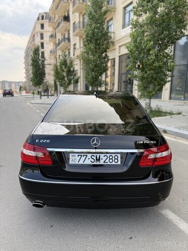 Mercedes E 220 d 2011, 346,000 km - 2.2 l - Bakı