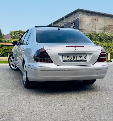 Mercedes E 220 d 2004, 464,000 km - 2.2 l - Bakı