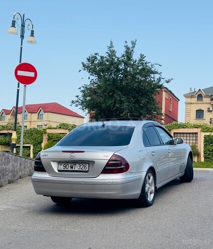 Mercedes E 220 d 2004, 464,000 km - 2.2 l - Bakı
