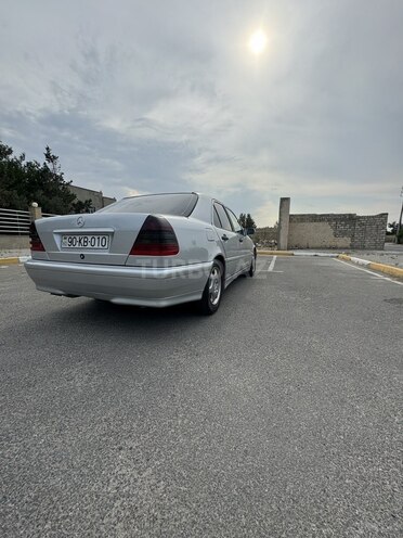 Mercedes C 220 1999, 445,464 km - 2.2 л - Bakı