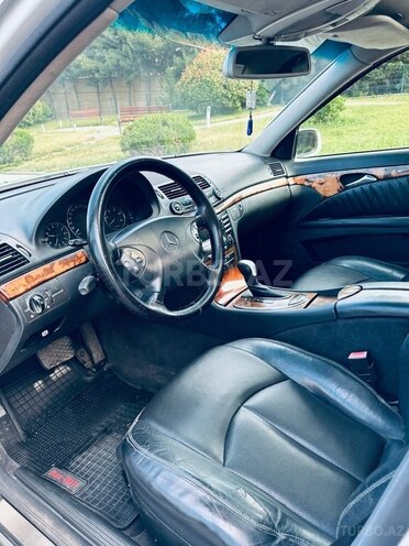 Mercedes E 220 d 2004, 464,000 km - 2.2 l - Bakı