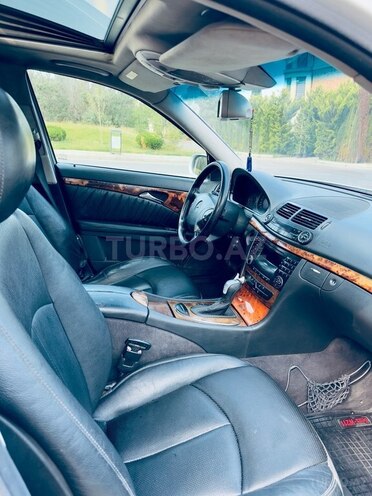 Mercedes E 220 d 2004, 464,000 km - 2.2 l - Bakı