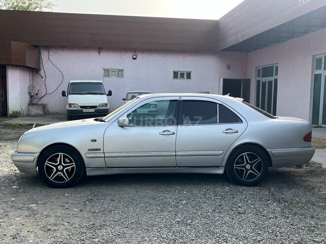 Mercedes C 280 1996, 423,123 km - 2.8 л - Xaçmaz