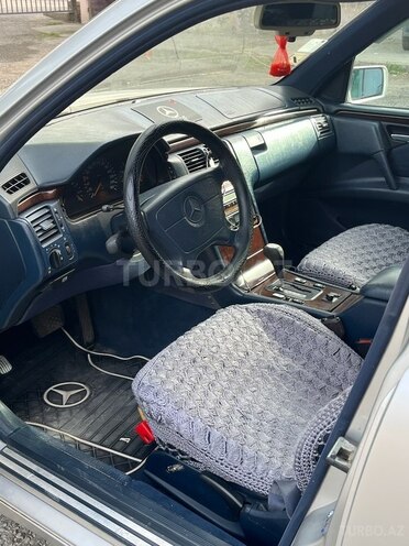 Mercedes C 280 1996, 423,123 km - 2.8 л - Xaçmaz