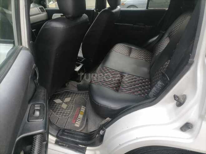 Mitsubishi Pajero io 2000, 284,558 km - 2.0 л - Bakı