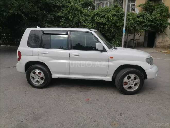 Mitsubishi Pajero io 2000, 284,558 km - 2.0 л - Bakı
