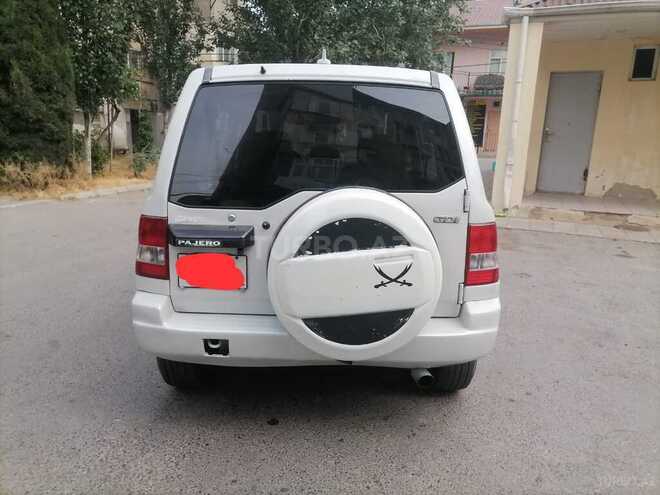 Mitsubishi Pajero io 2000, 284,558 km - 2.0 л - Bakı