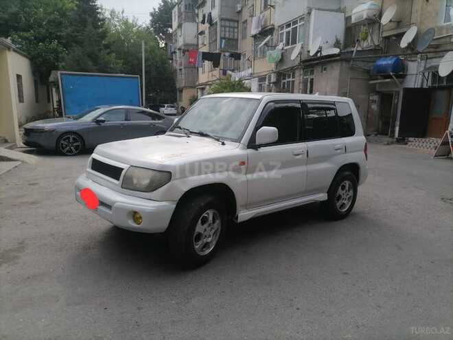 Mitsubishi Pajero io 2000, 284,558 km - 2.0 л - Bakı