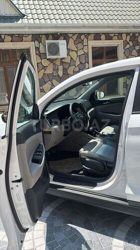 Hyundai Tucson 2016, 180,000 km - 2.0 l - Sumqayıt
